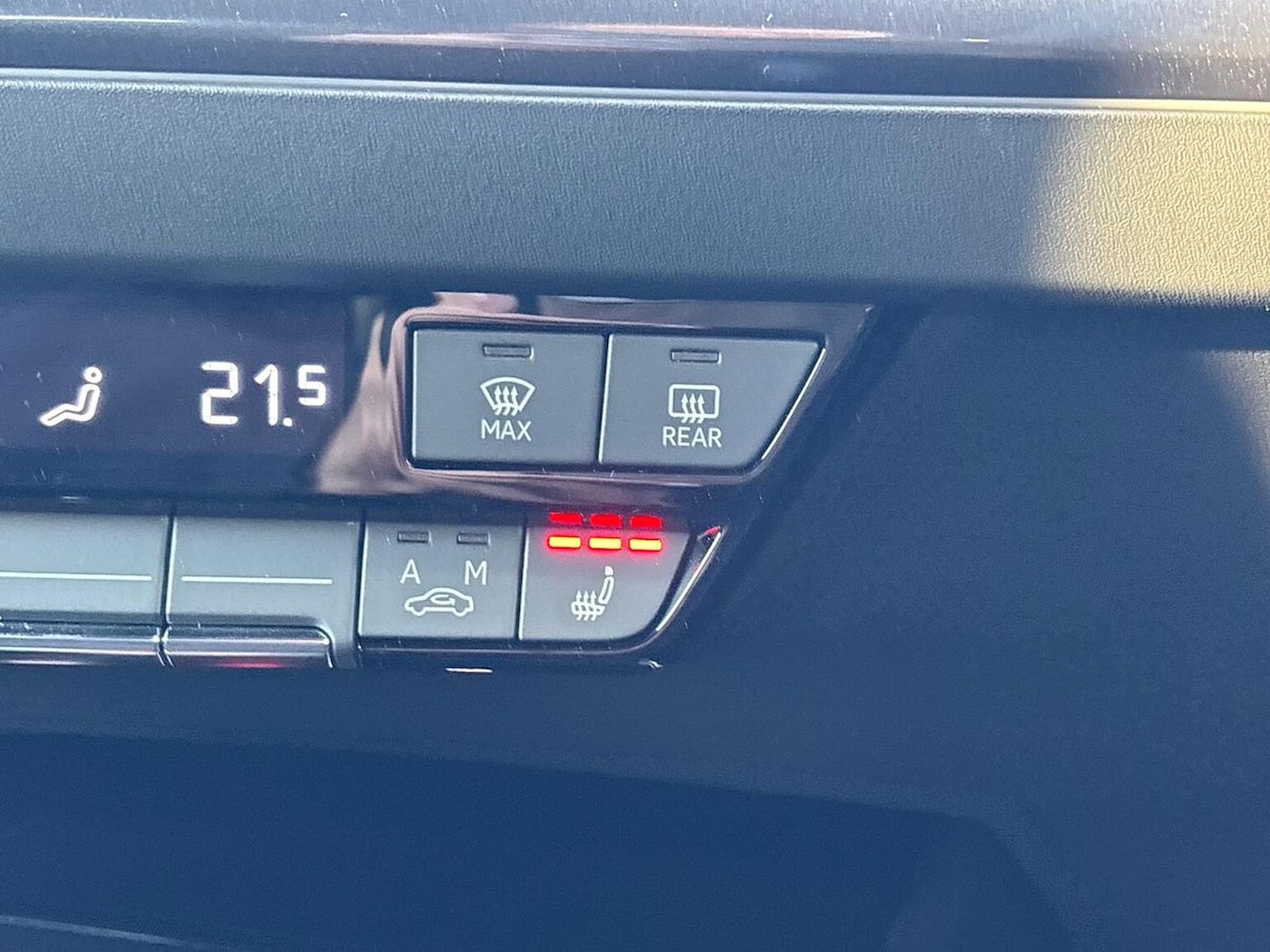 Used Audi Q4 e-tron 2023 for sale - 76547756: Photo 25