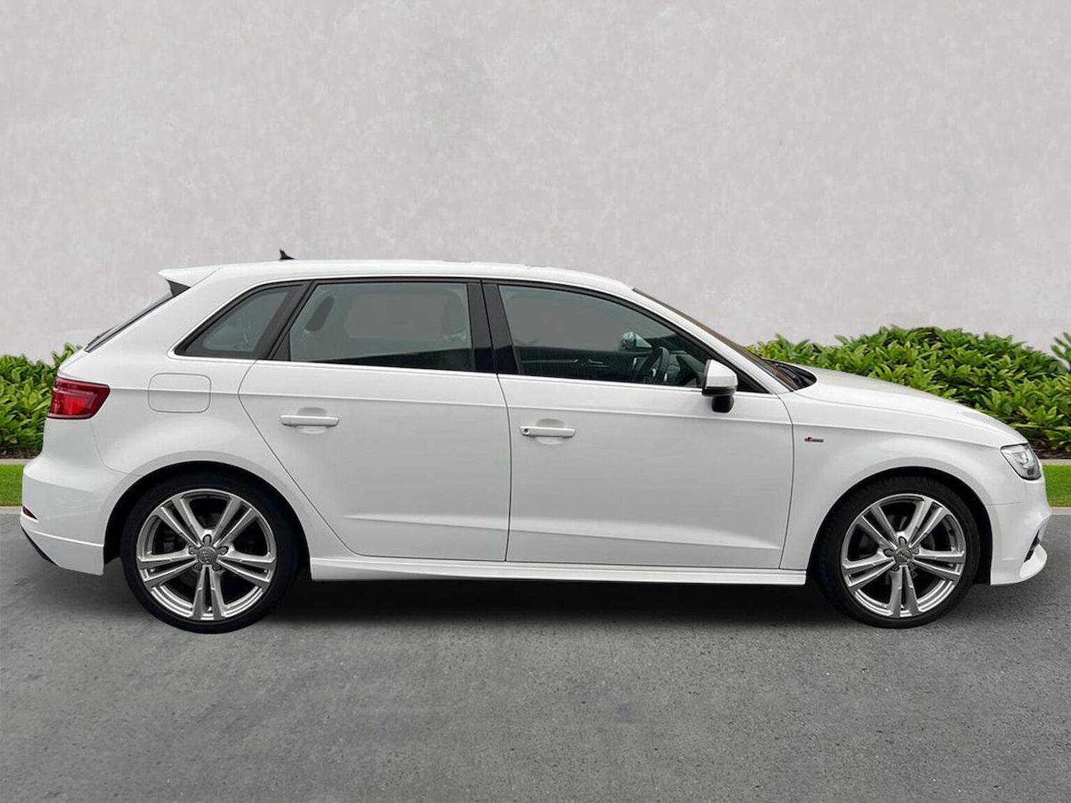 Used Audi A3 2019 for sale - 76171525: Photo 3