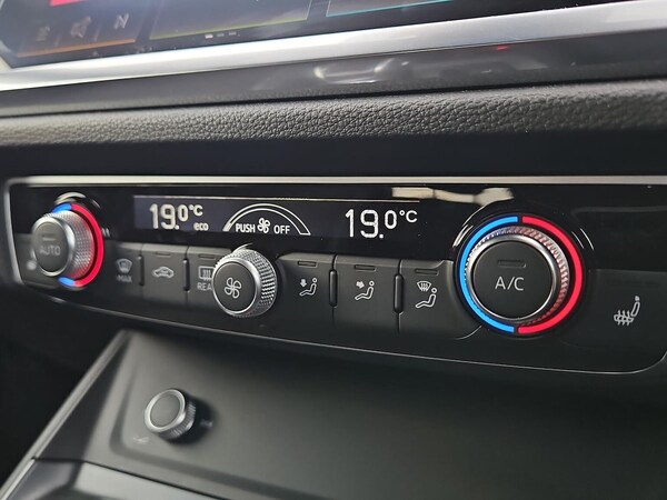 Used Audi Q3 2023 for sale - 76243913: Photo 12