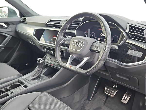 Used Audi Q3 2023 for sale - 76243913: Photo 15