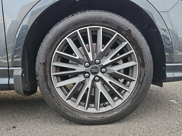 Used Audi Q3 2023 for sale - 76243913: Photo 6