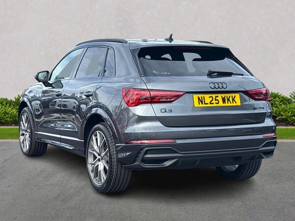 Used Audi Q3 2025 for sale - 76040688: Photo 2