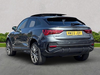 Used Audi Q3 2022 for sale - 79527100: Photo