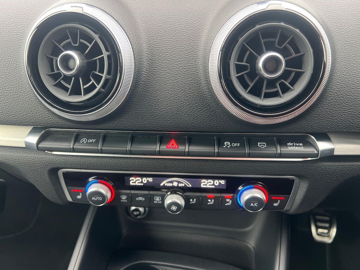 Used Audi A3 2019 for sale - 76986918: Photo 12