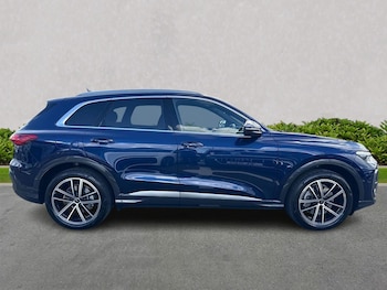 Used Audi Q5 2025 for sale - 75437420: Photo