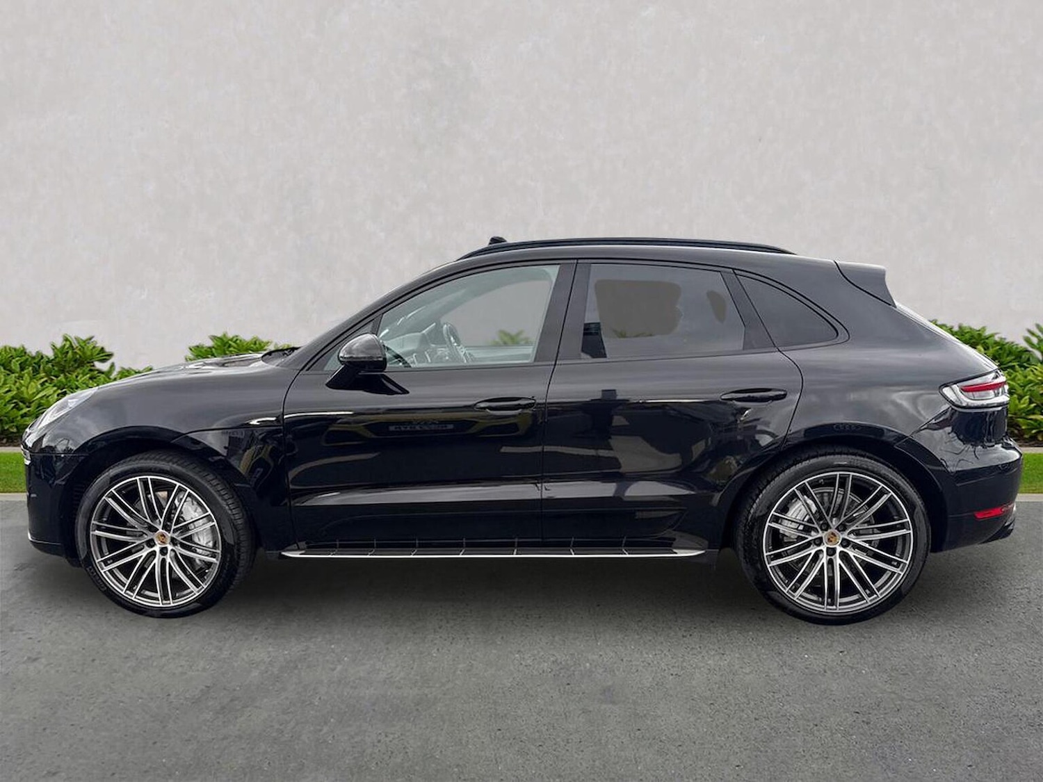 Used Porsche Macan 2020 for sale - 76198385: Photo 19
