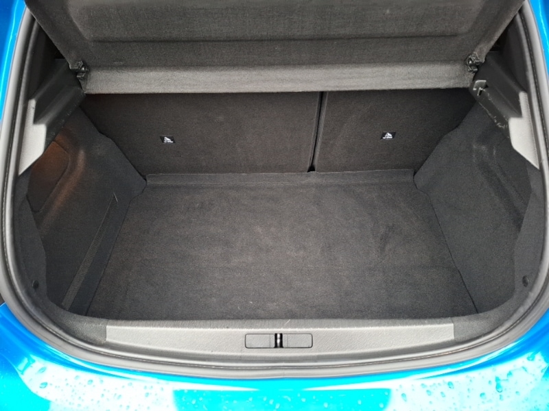 Used Peugeot 208 2022 for sale - 77129952: Photo 8