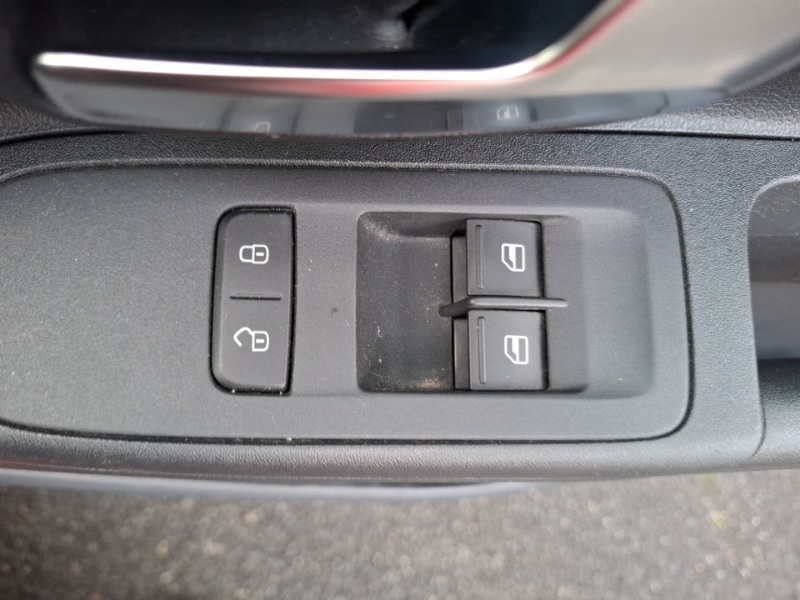 Used Volkswagen up! 2017 for sale - 76556470: Photo 13