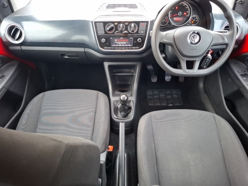 Used Volkswagen up! 2017 for sale - 76556470: Photo 2