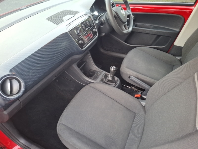 Used Volkswagen up! 2017 for sale - 76556470: Photo 5