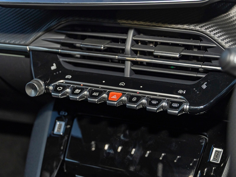 Used Peugeot 2008 2025 for sale - 77008717: Photo 15