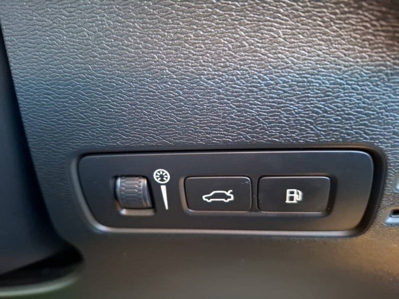 Used Volvo XC40 2022 for sale - 77173896: Photo 13