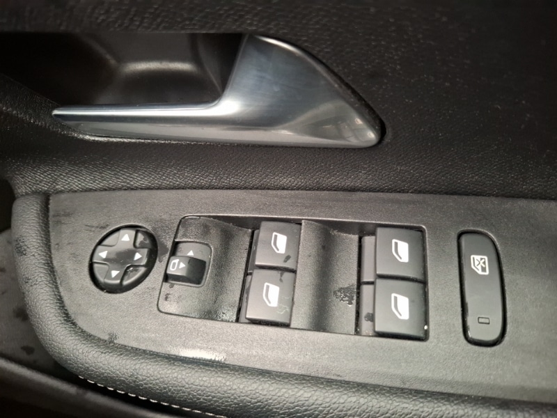 Used Vauxhall Mokka 2023 for sale - 77852227: Photo 17