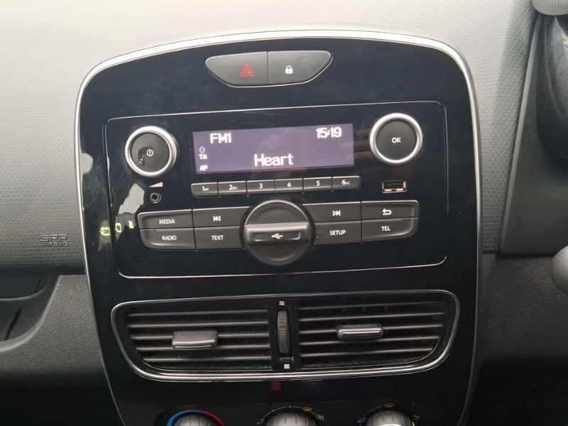 Used Renault Clio 2019 for sale - 77343195: Photo 7