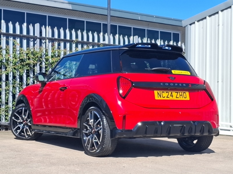 Used MINI Cooper 2024 for sale - 78213984: Photo 3