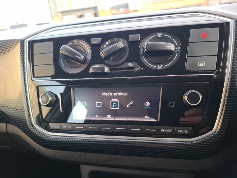 Used Volkswagen up! 2018 for sale - 77702320: Photo 15