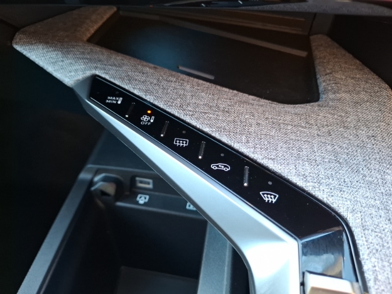 Used Peugeot 5008 2024 for sale - 77066003: Photo 15