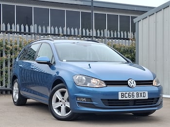 Used Volkswagen Golf 2017 for sale - 78380754: Photo