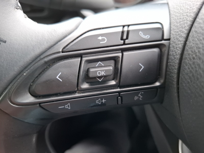 Used Toyota Yaris Cross 2023 for sale - 78099386: Photo 13