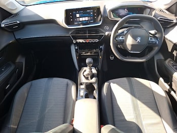 Used Peugeot 208 2023 for sale - 76070962: Photo 2