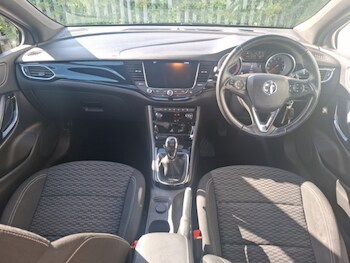 Used Vauxhall Astra 2018 for sale - 79360848: Photo