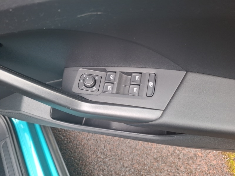 Used Volkswagen T-Cross 2022 for sale - 76317637: Photo 14