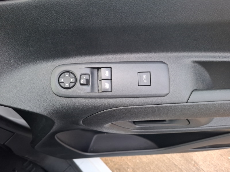 Used Peugeot Partner 2023 for sale - 77475922: Photo 15