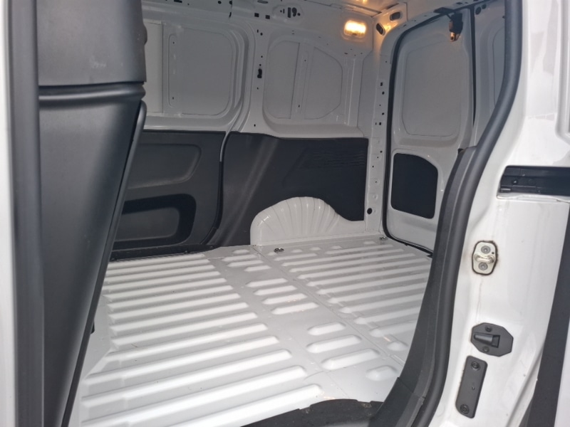 Used Peugeot Partner 2023 for sale - 77475922: Photo 6