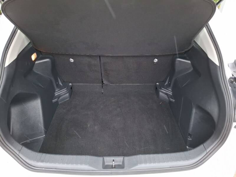 Used Toyota Yaris Cross 2023 for sale - 77999692: Photo 8