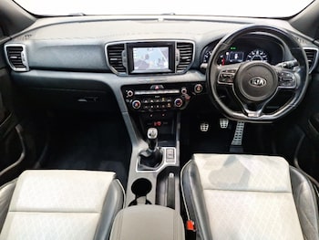 Used Kia Sportage 2017 for sale - 76450803: Photo