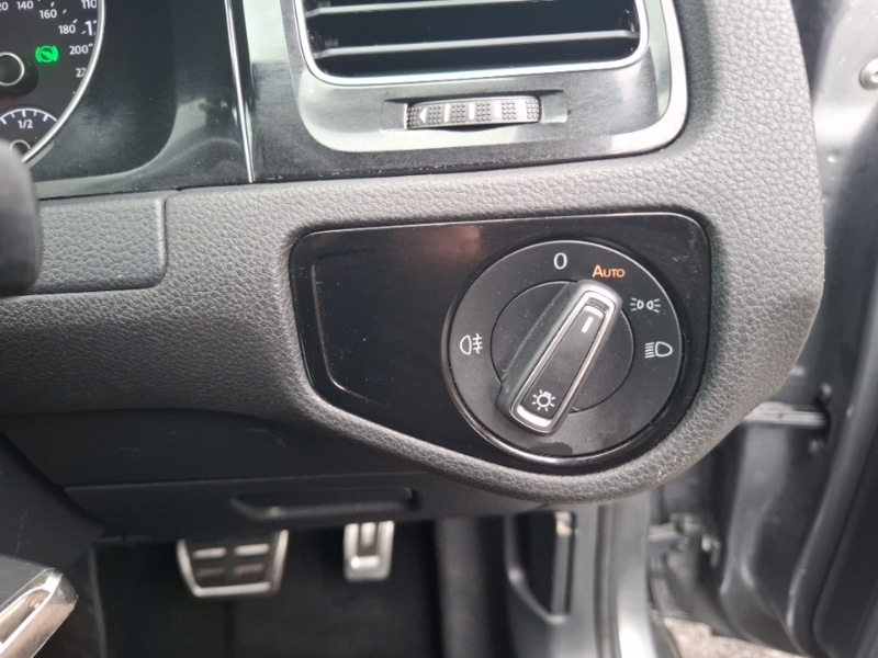 Used Volkswagen Golf 2020 for sale - 76437686: Photo 13