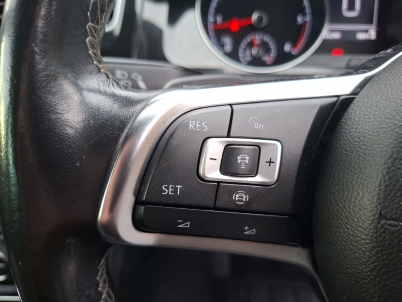 Used Volkswagen Golf 2020 for sale - 76437686: Photo 14