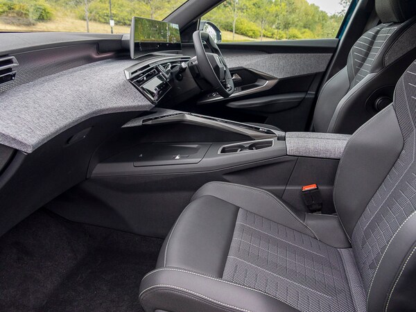 Used Peugeot 5008 2025 for sale - 75657069: Photo 5