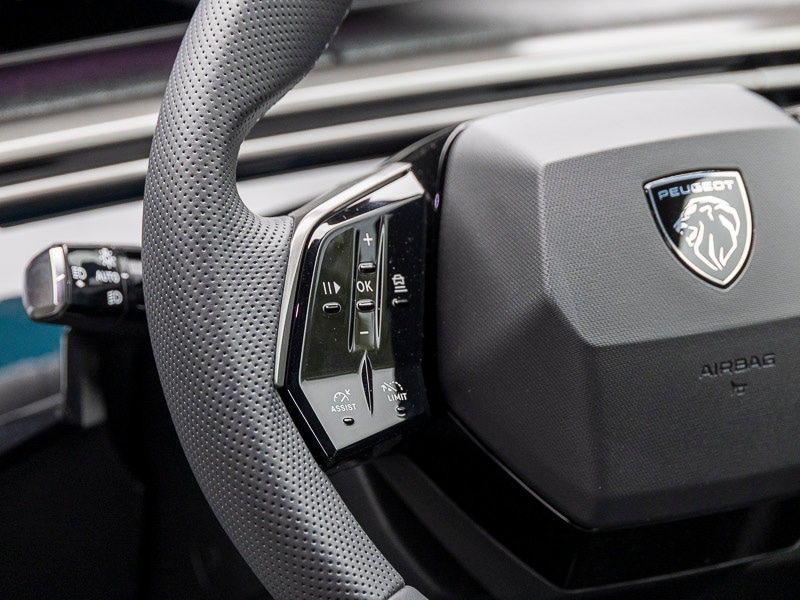 Used Peugeot 5008 2025 for sale - 76437685: Photo 11