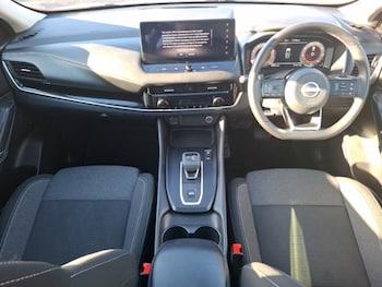 Used Nissan Qashqai 2023 for sale - 76920380: Photo