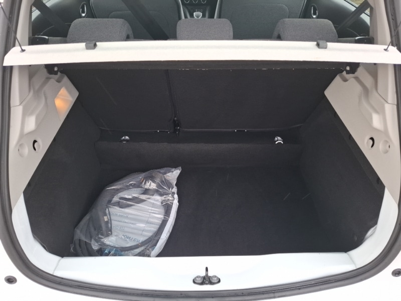 Used Renault Zoe 2022 for sale - 76907231: Photo 8