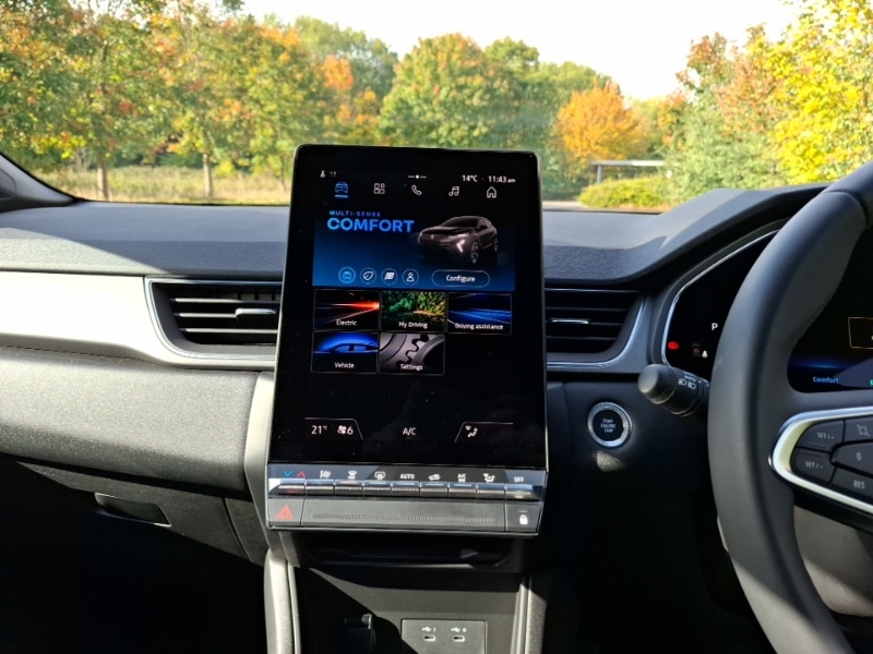 Used Renault Captur 2024 for sale - 76589421: Photo 10