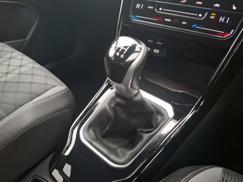 Used Volkswagen T-Roc 2022 for sale - 77921850: Photo 12