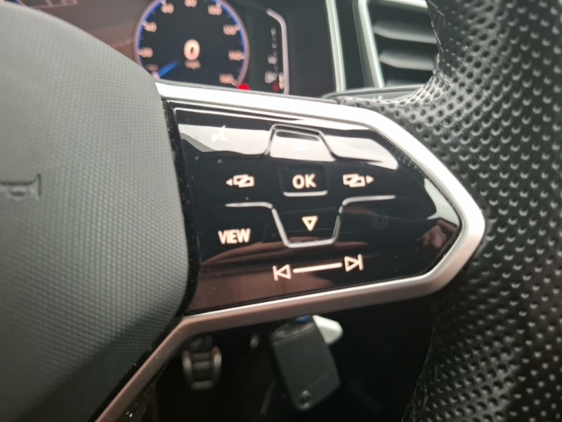 Used Volkswagen T-Roc 2022 for sale - 77921850: Photo 14