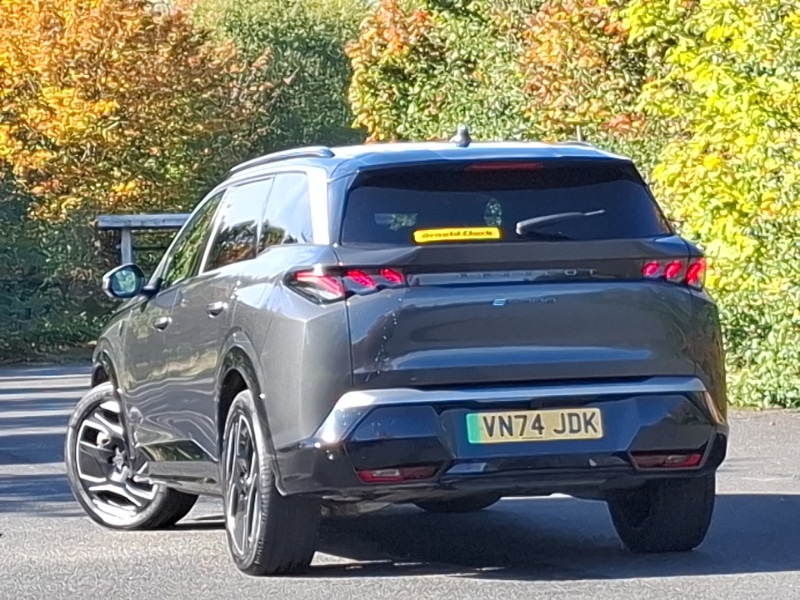 Used Peugeot 5008 2024 for sale - 76187831: Photo 3