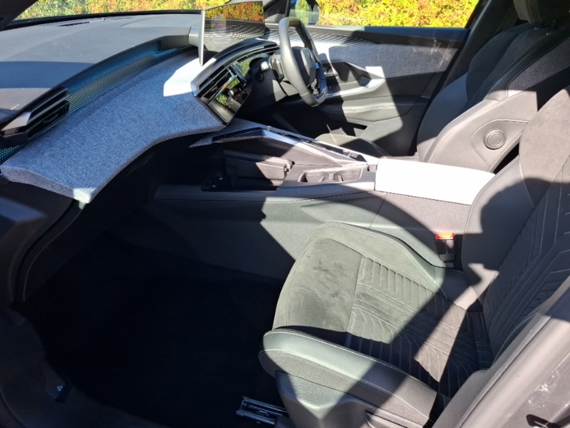 Used Peugeot 5008 2024 for sale - 76187831: Photo 5