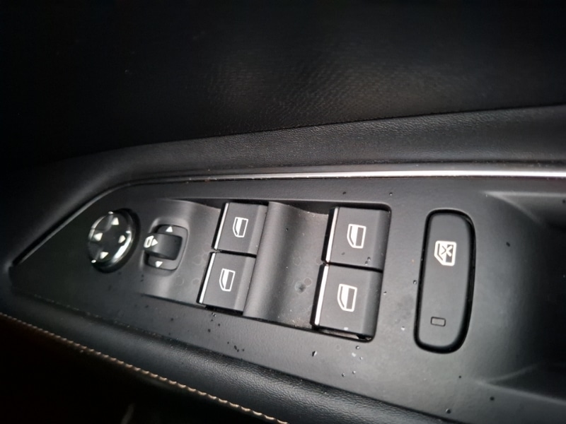 Used Peugeot 3008 2022 for sale - 77034849: Photo 17