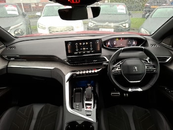 Used Peugeot 3008 2022 for sale - 77034849: Photo