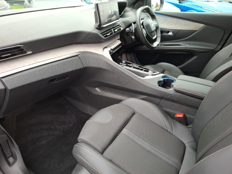 Used Peugeot 3008 2023 for sale - 77034837: Photo 5