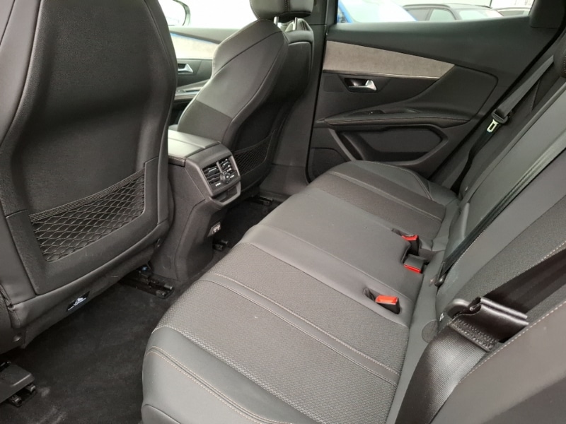 Used Peugeot 3008 2023 for sale - 77034837: Photo 6