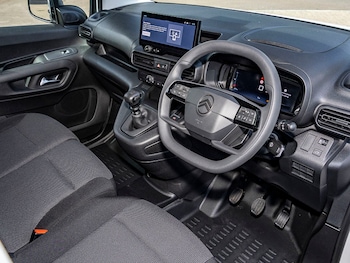 Used Citroen Berlingo 2025 for sale - 75618134: Photo