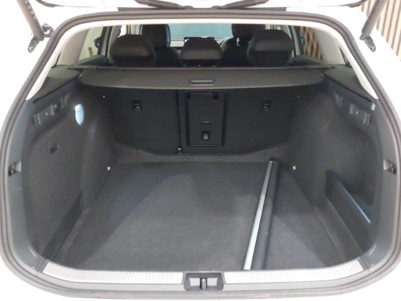 Used Skoda Superb 2024 for sale - 76418893: Photo 8