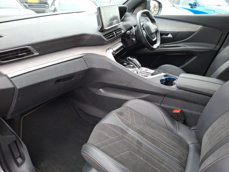 Used Peugeot 3008 2022 for sale - 77034839: Photo 5