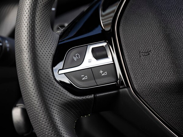 Used Peugeot 208 2025 for sale - 76094009: Photo 12