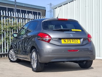 Used Peugeot 208 2019 for sale - 78238493: Photo